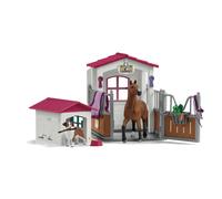 Box Avec Jument Hanovrien Et Berger Australien. Figurine Cheval Et Accessoires. Schleich 72218 Horse Club. Des 5 Ans