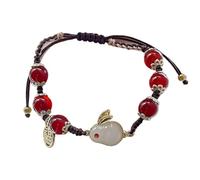 Bracelet, Bracelet de perles avec boucle porte-bonheur lapin Harmonie et cordon rouge ajustable. Idée cadeau