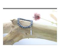 Bracelet perles hématite & plume