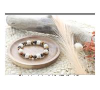 Bracelet perles oeil de tigre & bois