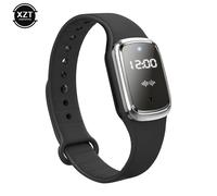 Bracelet R¿¿Pulsif ¿¿ Ultrasons Pour Moustiques",Produit ¿¿ Module Haut,Magn¿¿Tique,Pour L'int¿¿Rieur Et L'ext¿¿Rieur,"Anti-Morsure - Type Black