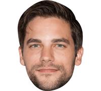 Brant Daugherty (Beard) Big Head. Masque plus grand que nature.