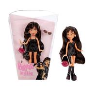 Bratz x Kylie Jenner - Poupée Mannequin Day - Poupée à Collectionner avec Tenue de Jour, Accessoires et Poster - pour Les Enfants et Les Collectionneurs de Plus de 6 Ans
