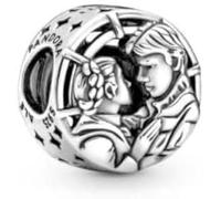Breloque Star and Wars Han & Leia Kiss en argent sterling 925 compatible avec les breloques Pandora et beaucoup d'autres bracelets à breloques britanniques.