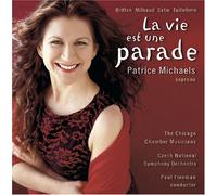 Britten - Vie Est Une Parade