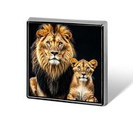 Broche carrée en alliage d'aluminium, motif mère lionne et jeune lion, badge décoratif tendance pour hommes et femmes, sacs à dos, vêtements, vestes, cadeaux