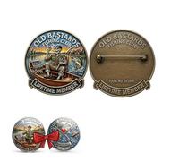Broche commémorative du pêcheur éternel - Épingle du club de pêche Old Bastards avec pièces assorties, motif squelette vintage en émail, inscription humoristique « Pas de moufette »