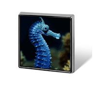 Broche décorative hippocampe bleu - Épingle de revers tendance pour femmes et hommes - Broche humoristique pour costumes, vêtements, vestes, chapeaux, sacs à dos, sacs à main et accessoires de sac -
