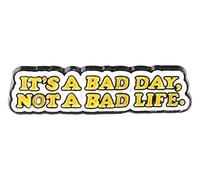 Broche en émail heureux : aimez-vous vous-même, vous êtes la valeur Broche Insigne, Klein, Métal non précieux