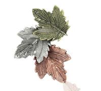 Broche en feuille d'érable - Bijou pour quelqu'un avec un accessoire qui allie élégance et praticité et est parfait pour tous les collectionneurs