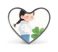 Broche en forme de cœur avec de jolies tresses longues, ornée d'un adorable canard jaune, idéale pour un sac à dos ou un revers de veste. Parfaite pour la Saint-Valentin ou un anniversaire.