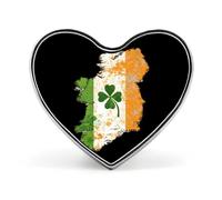 Broche en forme de cœur avec drapeau irlandais et trèfle, idéale pour décorer un sac, une chemise ou une soirée. Bijou personnalisé.