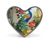 Broche en forme de cœur avec un magnifique paon et une belle pivoine, idéale pour un sac à dos ou un revers de veste. Parfaite pour la Saint-Valentin ou un anniversaire.