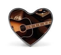 Broche guitare musicale en forme de cœur, 2,5 cm, en métal léger et aux bords lisses. Un badge d'amour polyvalent pour chemises, vestes et sacs. Idéal comme cadeau pour les amis et la famille.