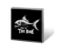 Broche mignonne en forme de poisson « Bad to the Bone », insigne, épingle à cravate, chapeau, vêtement, bijou, accessoire, cadeau pour une fête de mariage.