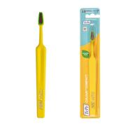 Brosse à dents TePe Colour Compacte, Extra-Souple, Jaune, 1pc, brins souples pour un nettoyage efficace et en douceur, Brosse à dents Extra-Souple pour adultes et enfants.