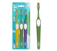 Brosse à dents TePe Nova, 3pc, Souple, élimination efficace de la plaque dentaire, pointe de brosse avec des brins plus longs pour un meilleur accès aux dents du fond.