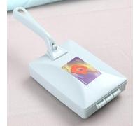 Brosse à rouleau double conçue pour le nettoyage des miettes de tapis et de canapé, libération du récipient avec bouton poussoir pour une élimination facile (bleu)