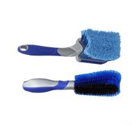 Brosse de roue de voiture avec densité et longueur optimisées des poils pour pénétrer entre les rayons et autour des puits d'écrous de roue