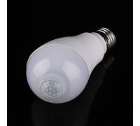 Brrnoo Ampoule LED à Détecteur de Mouvement avec Douille E27 à Détection 350, Haute luminosité, économe en énergie, pour les Couloirs et Plus Encore (7W)