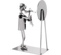 BRUBAKER Mâle à vis Championnat de fléchettes - Figurine en fer faite à la main Joueur avec cible de fléchettes - Figurine en métal Cadeau pour joueurs de fléchettes et fans de fléchettes