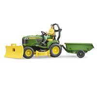 bruder 62104 - Bworld John Deere Tracteur à gazon avec remorque & jardinier - 1:16 Tracteur, tondeuse à gazon, remorque, ferme, homme, jouet figuratif, travailleur, paysan