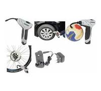 Mannesmann Pompe volumétrique M17200 8 bar rechargeable 12 et 230 V avec lampe de travail