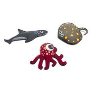 BS Toys Animaux De Plongée - Requin - Raie - Poulpe - Jouets Aquatiques Pour Enfants - À Partir De 5 Ans - Jouets Sous-Marins Colorés - Animaux De Plage En Néoprène Remplis De Sable - 21×2.5×14 Cm