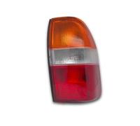 BSSTORE® Feu Arrière Blanc/Orange/Rouge Compatible avec L200 1996-2000 (Droite - Côté Passager)