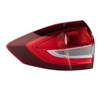 BSSTORE Groupe Optique Feu Stop Arrière Compatible avec C-MAX à partir de 2015 À Partir | Codes OEM 1899776, 2021999, 2007455, 1899777, 2022000, 2007451 (Gauche - Côté Guide)