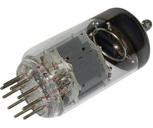 BTB Vertrieb UCC 85 Tube électronique Double triode 100 V 4.5 mA Nombre de pôles: 9 Culot: noval Contenu 1 pc(s)