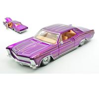 Buick Riviera 1965 Violet 1:24 Modèle 32551 MAISTO