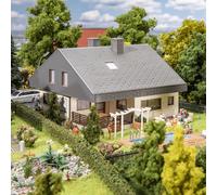 Bungalow avec toit en ardoise - FALLER 130644 - HO 1/87