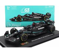 BBurago Voiture miniature Mercedes-AMG W14 F1 2023 #63 Russell 1:43 avec figurine pilote et vitrine