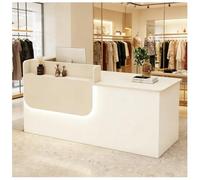 Bureau moderne ionique avec éclairage LED verrouillable, plateau de clavier et étagères - Mobilier d'entreprise élégant pour les halls d'hôtel et les comptoirs de vente au détail en forme de L 150 x