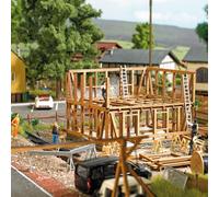 Busch 1371 Maison À Colombages En Construction