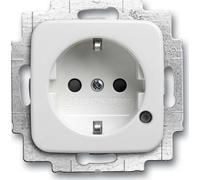 Busch-Jaeger SCHUKO(R) Prise de courant encastrée. 20 EUCBL-214 2CKA002013A5281