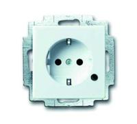 Busch-Jaeger SCHUKO(R) Prise de courant encastrée. 20 EUCBL-84 2CKA002013A5286