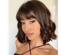 BUYOGET Perruque ondulée avec frange en cheveux synthétiques courts et bouclés de 30,5 cm de long pour femme, brun foncé naturel