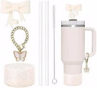 BWOOOWE Stanley Cup Ensemble Pailles Réutilisables Nœud Papillon Décoration Mug Isotherme Accessoires Paille Silicone Brosse Nettoyage Porteclés Papillon