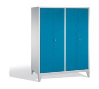 C + P Möbelsysteme C+P Double colonne Classic sur pieds, 4 compartiments, H1850×I1590×P500mm Face bleu clair Corps gris clair Quantité:1