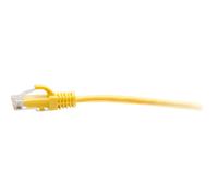 C2G 5ft (1.5m) Cat6a Snagless Unshielded (UTP) Slim Ethernet Network Patch Cable - Yellow - Cordon de raccordement - RJ-45 (M) pour RJ-45 (M) - 1.5 m - 4.8 mm - UTP - CAT 6a - moulé, sans crochet...