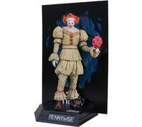 McFarlane Toys - Pennywise (Welcome to Derry) (Flashback) Figurine posée de 15,2 cm avec étiquette dorée