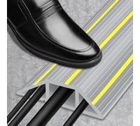 Cache-câbles d'extérieur de 4 m - Protection de câble de sol en PVC robuste avec 3 goulottes de câbles - Tapis métallique pour garage, trottoir, gestion des câbles