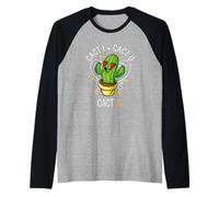 Cactus Love Pun You and Me Cactus Succulent Gardener Gift Manche Raglan