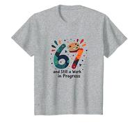 Cadeau d'anniversaire 67 Ans : Still a Work in Progress T-Shirt, Enfant, Gris Chiné, 6 Ans