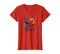 Cadeau d'anniversaire 67 Ans : Still a Work in Progress T-Shirt, Femme, Rouge, XL