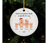 Cadeau Plus Ornement Personnalisé - Notre Premier Noël en Famille - Ornement Céramique, Noel personnalisé, Décoration de Noël pour Famille, Boules de Noel, Déco de noël avec prénom (2 Enfants)