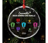 Cadeau Plus Ornement Verre Personnalisé - Ce Noël Nous Formons Une Famille - Ornement Noël en Acrylique, Décoration de Noel pour Famille, Boules de Noel personnalisées (7 Membres)