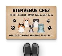 Cadeau Plus Tapis Personnalisé Paillasson - Les Chats vivent Ici Aussi - Tapis personnalisé entrée, Paillasson Entree (5 Chats)